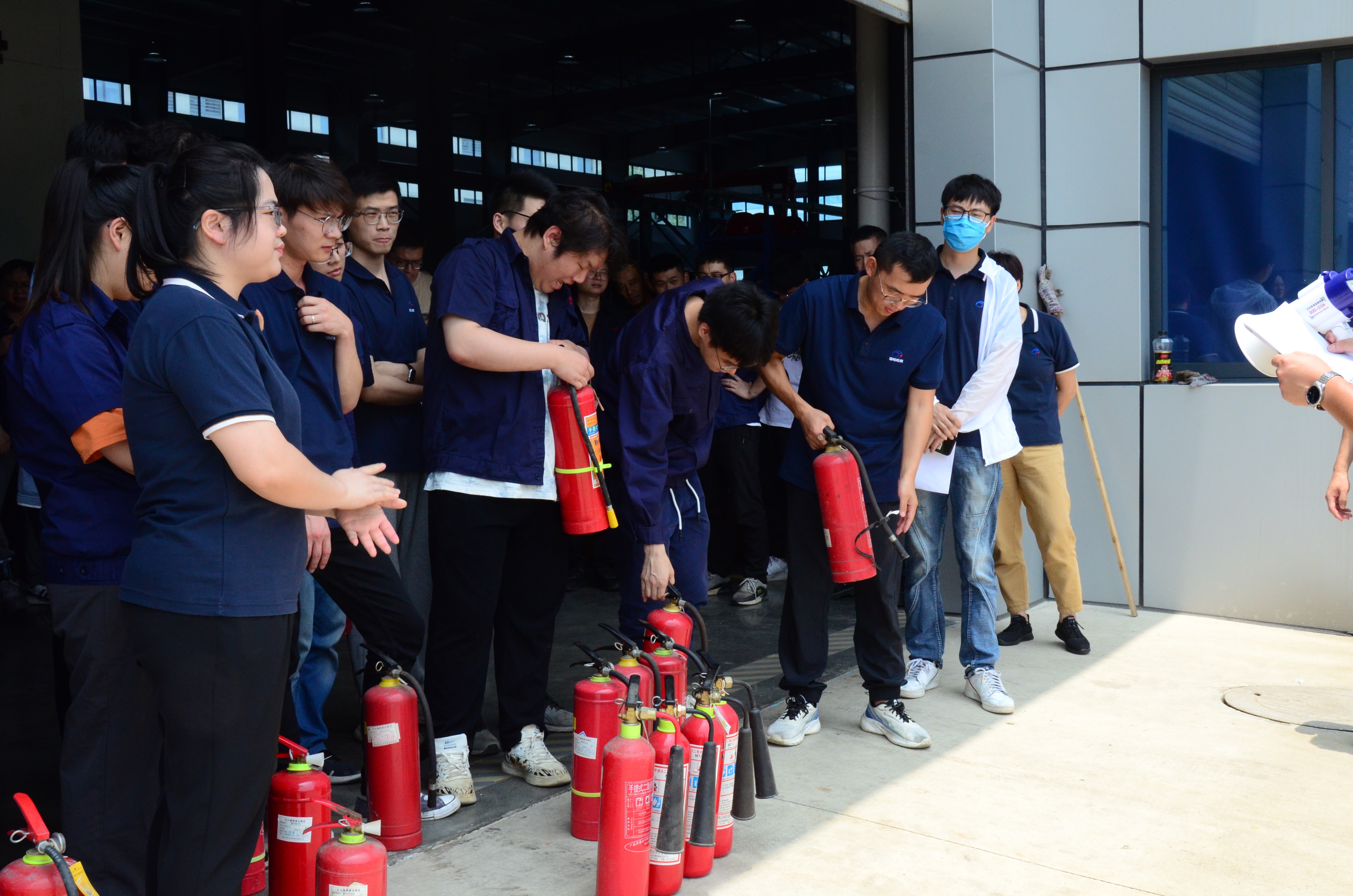 人人講安全！個(gè)個(gè)會(huì)應(yīng)急！02