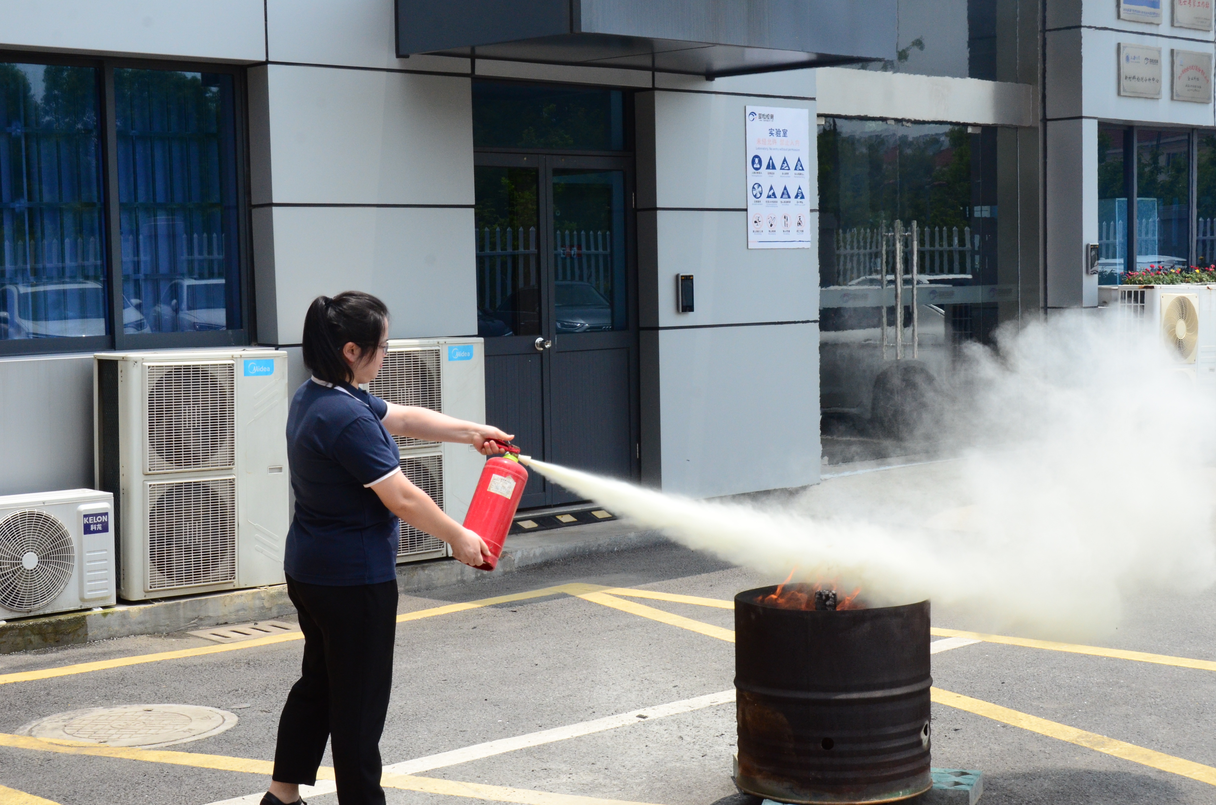 人人講安全！個(gè)個(gè)會(huì)應(yīng)急！03