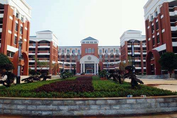 麓山國際實驗學校樓宇智能化系統(tǒng)案例 麓山國際實驗學校樓宇智能化系統(tǒng)案例