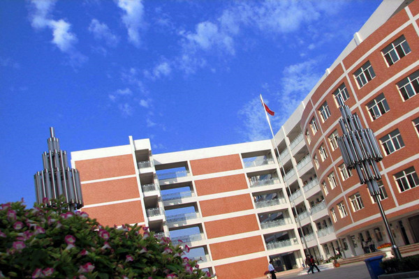 安徽巢湖春暉學校樓宇自控系統(tǒng)項目。 安徽巢湖春暉學校樓宇自控系統(tǒng)項目。