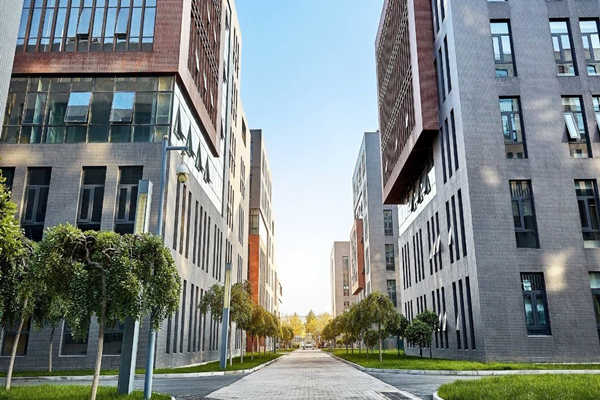 智慧園區(qū)高度集成樓宇自控系統(tǒng)的背景！(圖1)