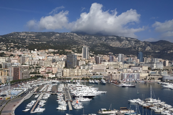 《深入開展公共機(jī)構(gòu)綠色低碳引領(lǐng)行動(dòng)促進(jìn)碳達(dá)峰實(shí)施方案》(節(jié)選)(圖1) 《深入開展公共機(jī)構(gòu)綠色低碳引領(lǐng)行動(dòng)促進(jìn)碳達(dá)峰實(shí)施方案》(節(jié)選)(圖1)